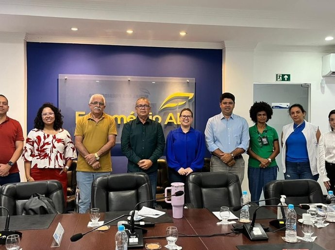 Alurb se reúne com Fecomércio para intensificar fiscalização em farmácias da capital