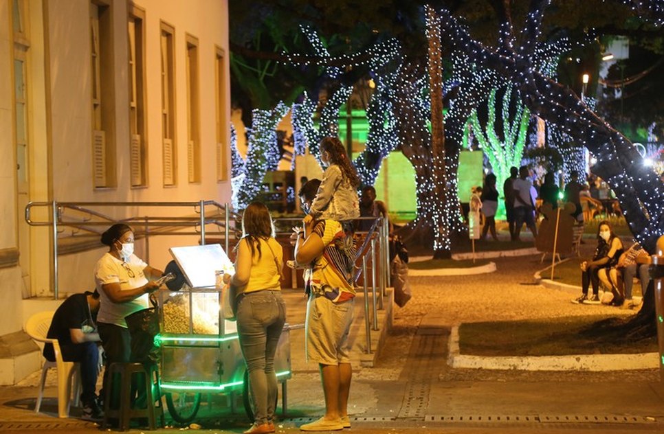 natal_iluminado_na_fausto_cardoso_.2e16d0ba.fill-770x515_GGDtzPH / Foto: Foto: Prefeitura de Aracaju/ Reprodução