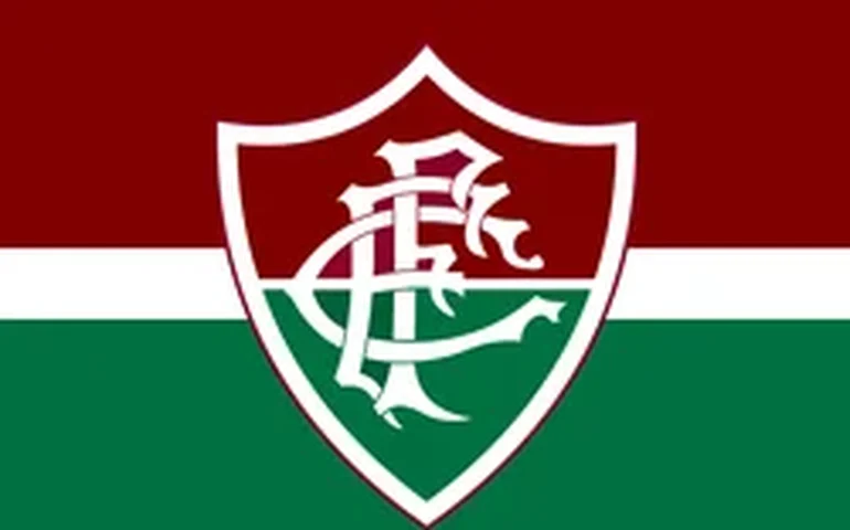 Presidente do Fluminense encerra negociações por Hulk e Savarino