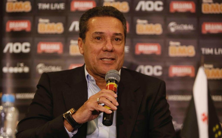 Vanderlei Luxemburgo, técnico do Palmeiras, é diagnosticado com o coronavírus