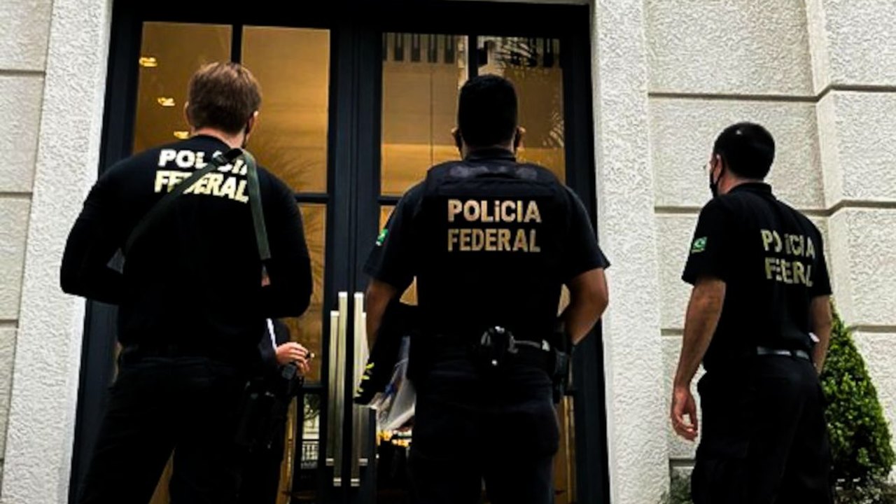 Traficante do Complexo do Alemão é um dos alvos da PF em operação que mira contrabando internacional de armas