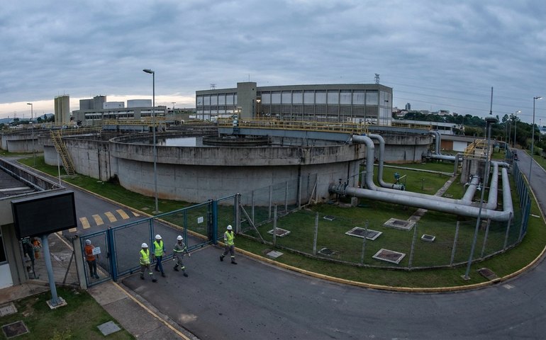 Copasa movimenta R$ 8,4 bi na segunda maior privatização do saneamento em bolsa