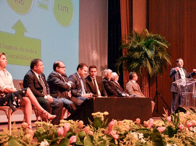 Governo lança Sistema Integrado de Administração Financeira e Contábil