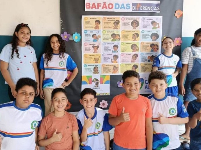 Biblioteca Municipal de Campo Alegre promove atividade de leitura e reflexão com estudantes da EMEB Miguel Matias