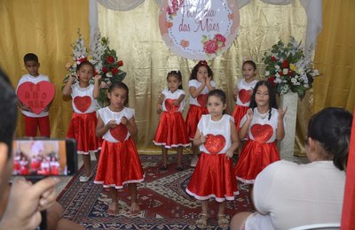 Dia das Mães é comemorado na rede municipal de Anadia  
