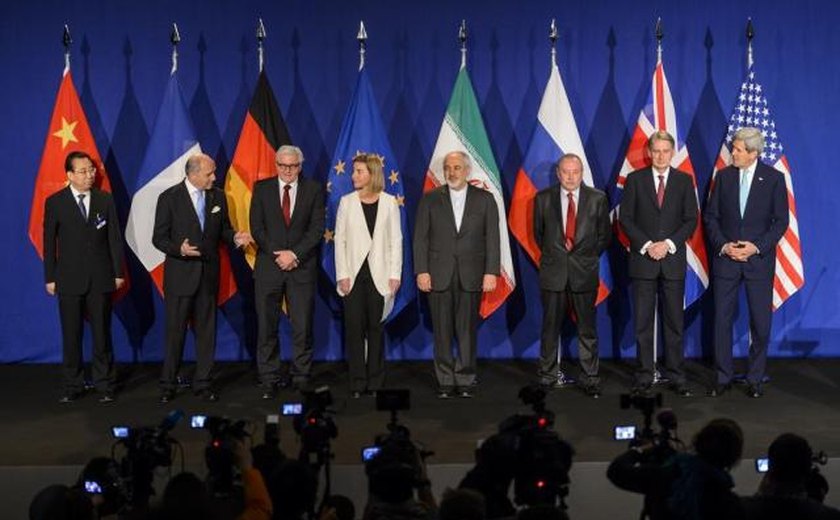 Negociadores anunciam acordo sobre programa nuclear iraniano