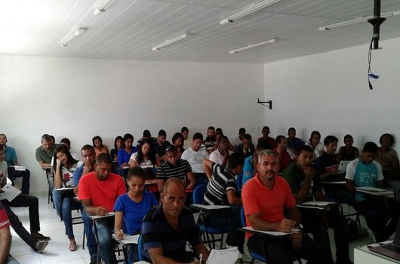 Sine promove oficina de capacitação para cerca de 50 trabalhadores autônomos