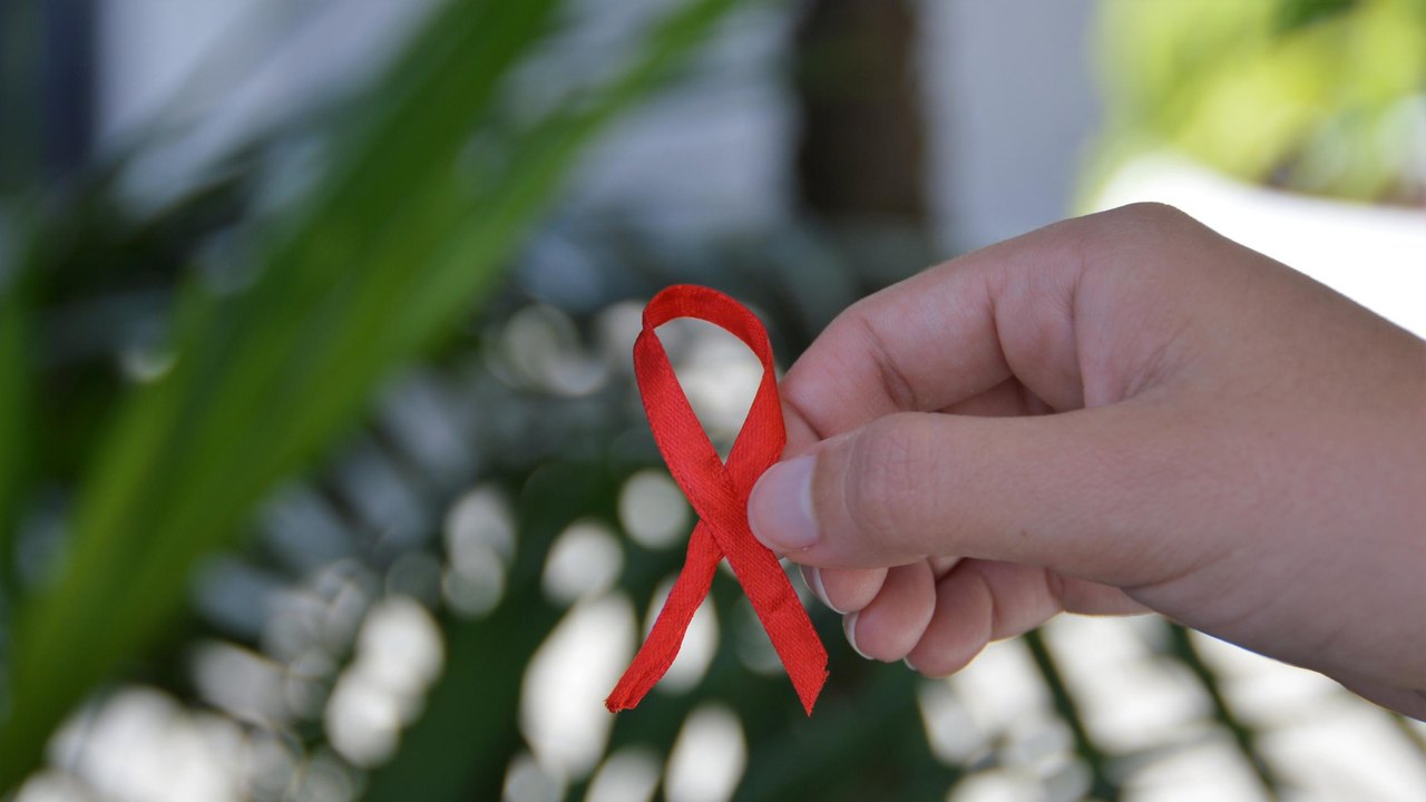 Sesau inicia Dezembro Vermelho com workshop sobre HIV e AIDS para 102 municípios