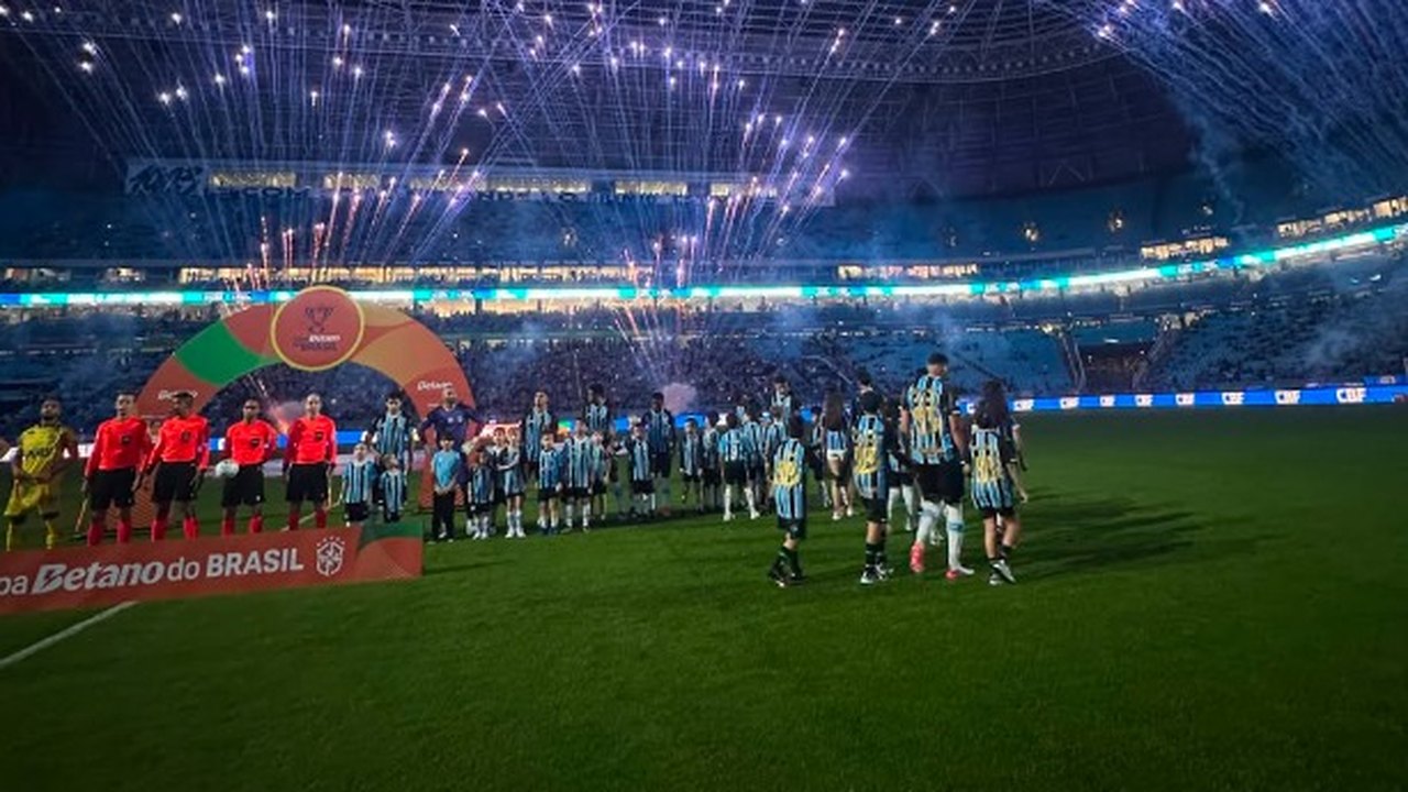 Grêmio conquista 1ª vitória sobre o Mirassol e avança na Copa do Brasil