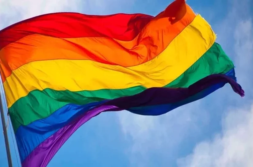 Apenas um dos quatro planos de governo cita população LGBTQIA+ em Alagoas