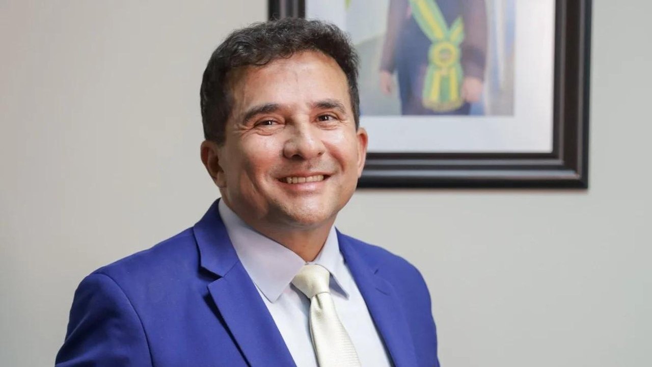 Ministro cita Kazan como exemplo para a Universidade do Esporte no Brasil (VÍDEOS)