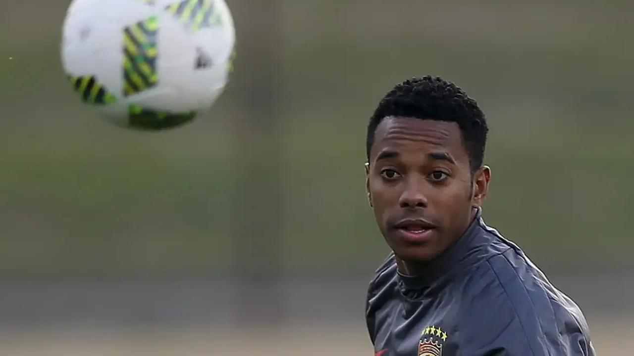 Robinho: defesa pede ao STF retirada da hediondez do crime de estupro