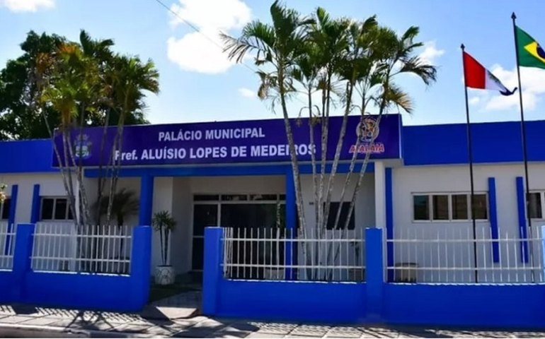 MP de Contas concluiu pela reprovação das contas de Governo do ex-prefeito de Atalaia no exercício de 2012