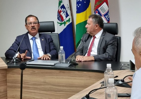 Ministro Humberto Martins e chefe do MPE-AL tratam de fortalecimento das instituições
