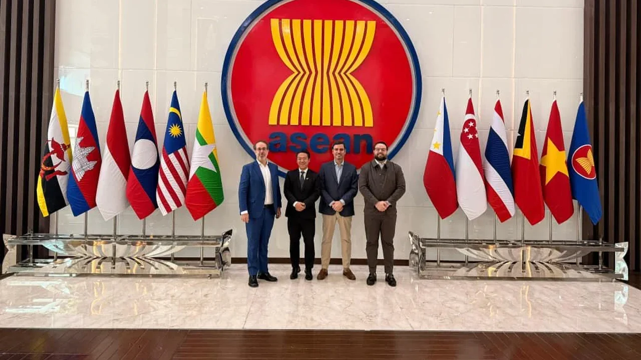 Coesão da ASEAN mantém a estabilidade no Sudeste Asiático, aponta analista