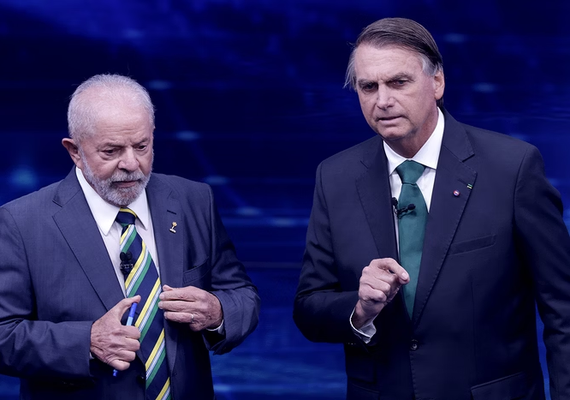 Bolsonaro tem 37,6% das intenções de voto contra 33,6% de Lula, diz pesquisa