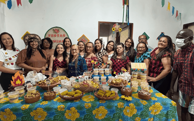 Usuários do CAPS Penedo celebram São João com muita alegria