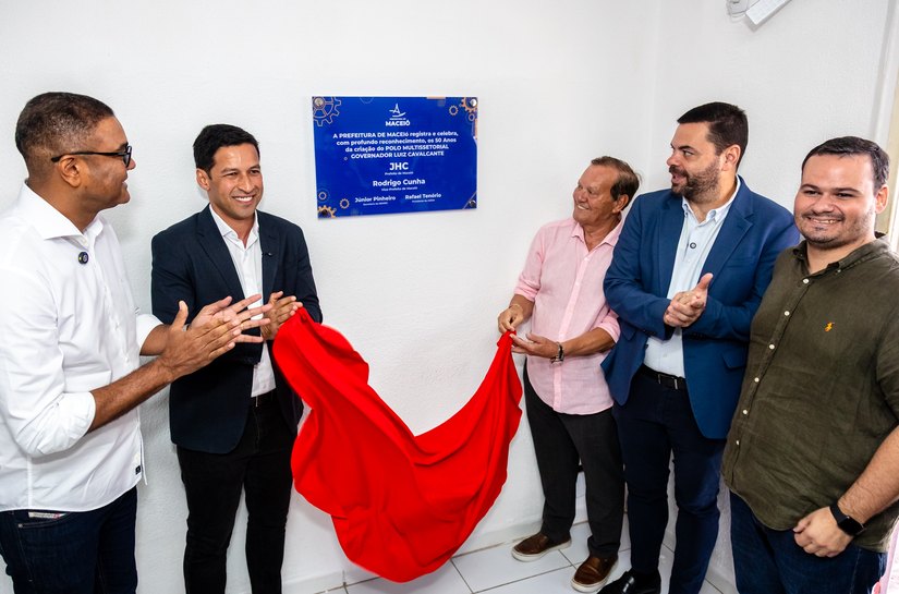 Vice-prefeito agradece parceria e investimentos nos 50 anos do Polo Multissetorial