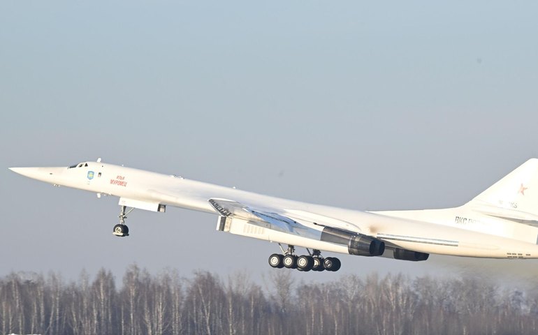 Modernização de bombardeiro Tu-160 mostra que os EUA subestimaram seriamente a Rússia, diz mídia