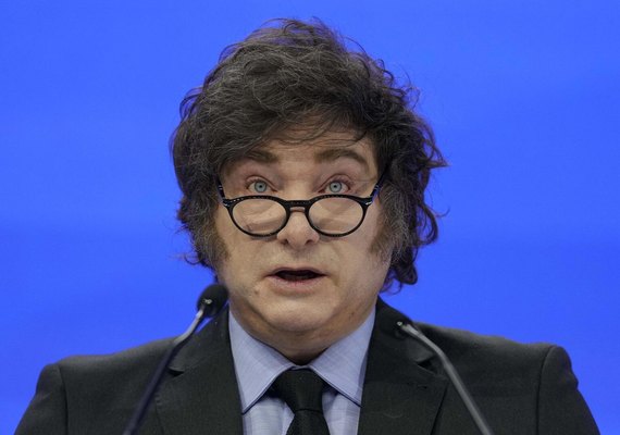 Milei escapa de criação de CPI no Senado argentino sobre escândalo das criptomoedas por 1 voto