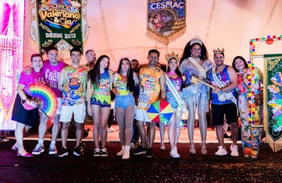Arapiraca dá início ao Folia de Rua 2026 com escolha do rei, rainha e melhor estandarte