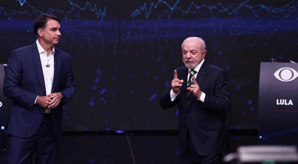 Flávio e Lula estiveram frente a frente pela primeira vez em um debate / Foto: Renato Pizzutto/Band