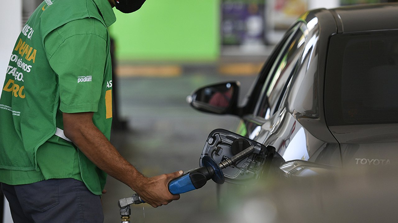 Governo abre crédito de R$ 3,33 bi para subsídio a combustíveis