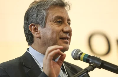 Evento mundial discute novas estratégias de combate à gripe aviária