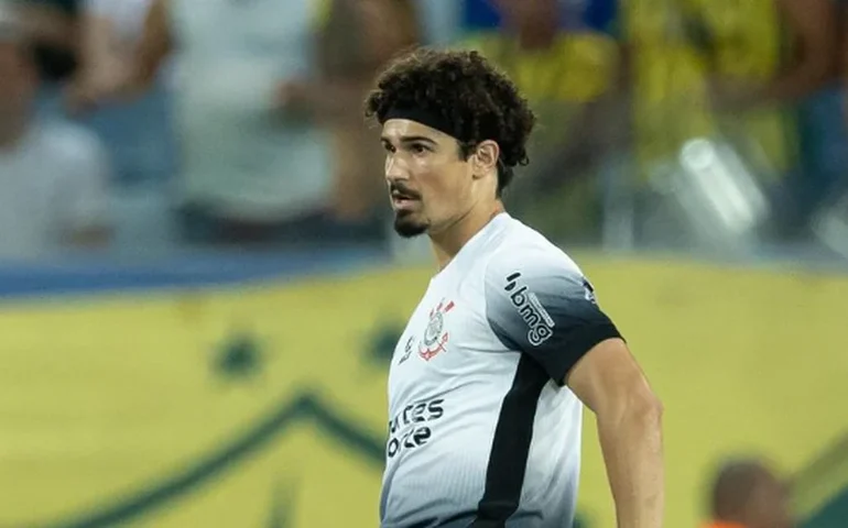 Lesão de André Ramalho deve impedir Corinthians de repetir esquema com 3 zagueiros em Salvador