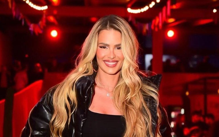 Yasmin Brunet reage a brincadeira com inicial do ex, Gabriel Medina