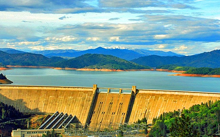 Com reservatórios em crise, setor elétrico faz pente-fino em térmicas