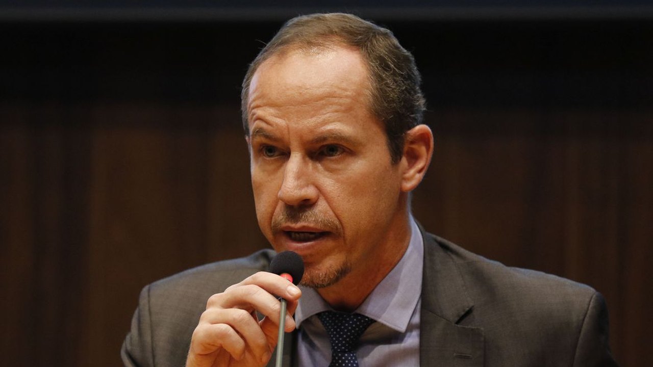 Amaro é nomeado ministro do GSI; Cappelli volta ao cargo de secretário-executivo da Justiça