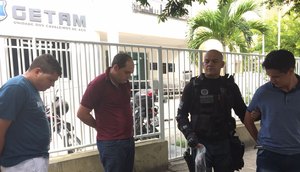 estelionatarios