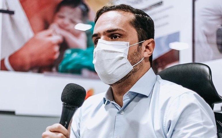 Alexandre Ayres garante que reforma do HGE será concluída em março e trará atendimento com mais qualidade para a população