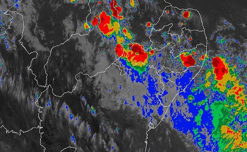 Alagoas tem alerta de chuva com perigo potencial para 86 cidades