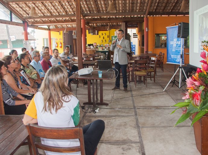 Encontro de Negócios do Artesanato aproxima artesãs do trade turístico