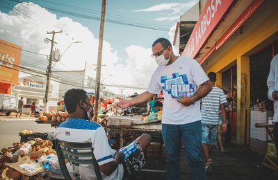 Ações do Junho Branco sobre prevenção às drogas percorrem bairros de Maceió