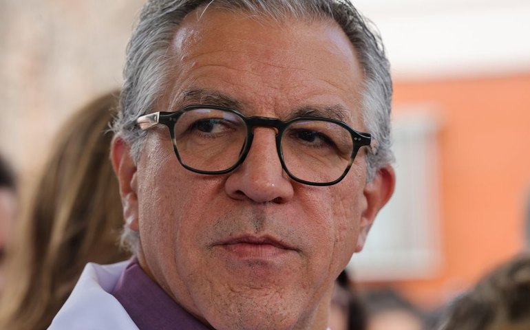 Ministro Padilha defende regulamentação da publicidade das bets