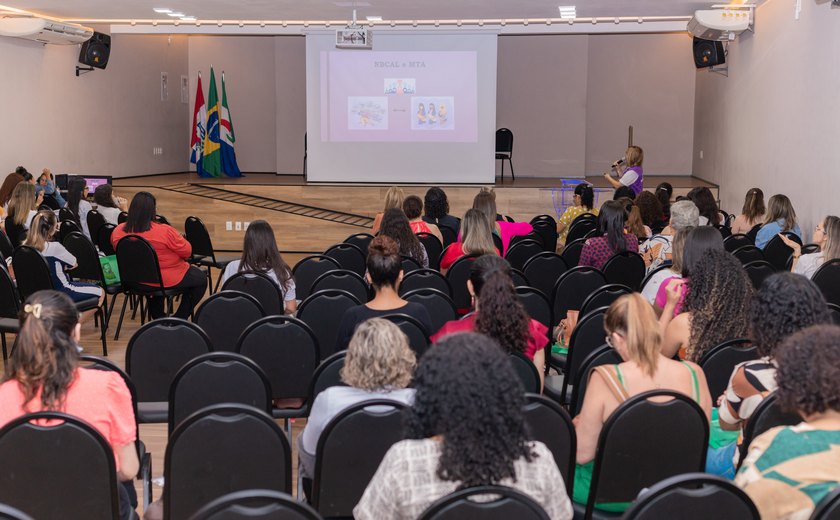 Saúde realiza 2ª Simpósio de Aleitamento Materno na capital