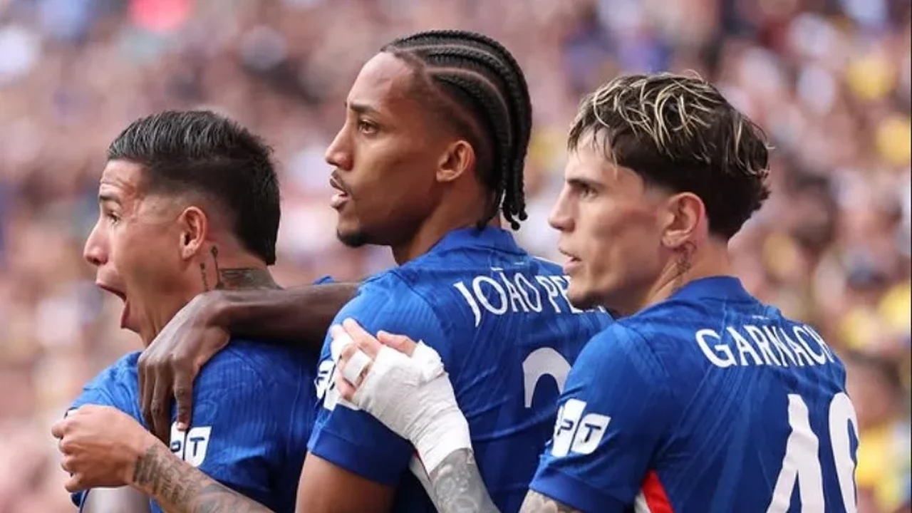 Shakhtar Donetsk e Chelsea firmam acordo para jogos da Champions em Londres