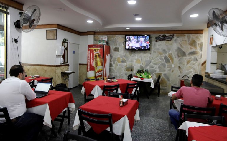 Self-service: restaurantes de SP têm preço médio de R$ 82,22 o quilo