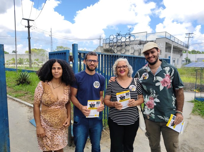 Lenilda Luna realiza panfletagem no Cepa e na Ufal e anuncia visita de Samara Martins a Alagoas