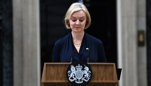 efe-liz-truss-renuncia-cargo-1500-20102022100756297 / Foto: ANDY RAIN/EFE
