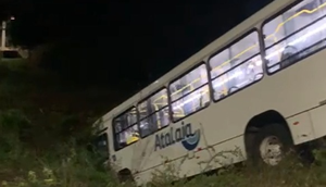 onibus atalaia / Foto: Reprodução: Foto/ Redes Sociais