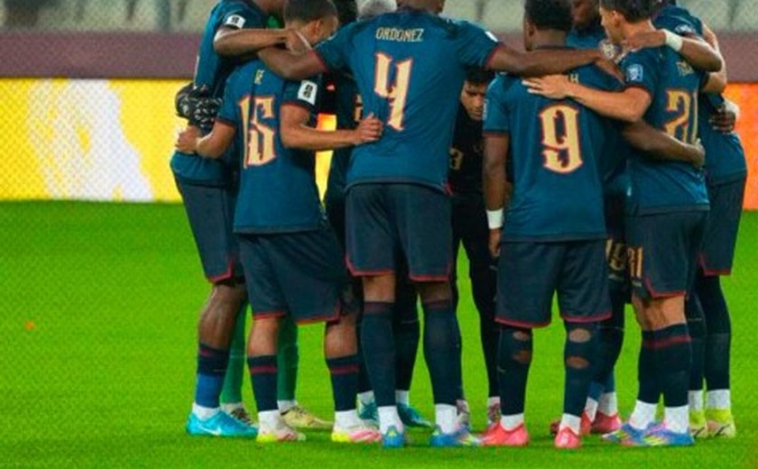 Equador empata em Lima, garante vaga na Copa e praticamente elimina o Peru