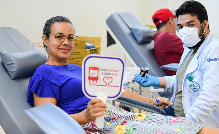 As mulheres ficam proibidas de doar sangue caso estejam grávidas ou amamentando