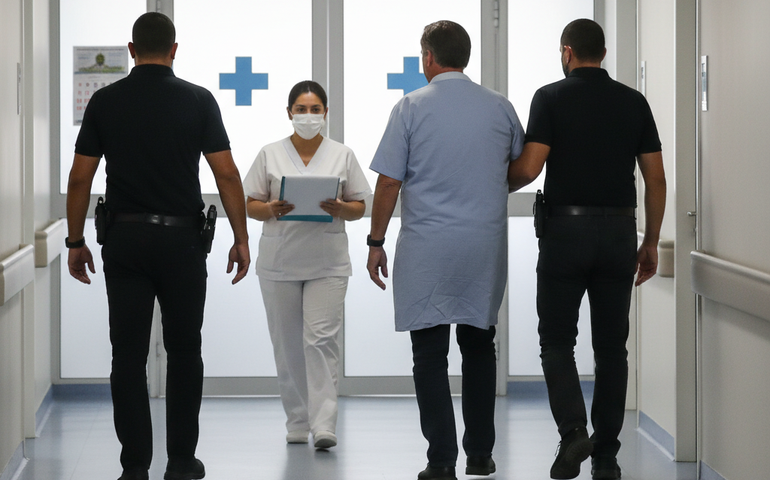 Bolsonaro será internado nesta quarta-feira; entenda os procedimentos e os próximos passos