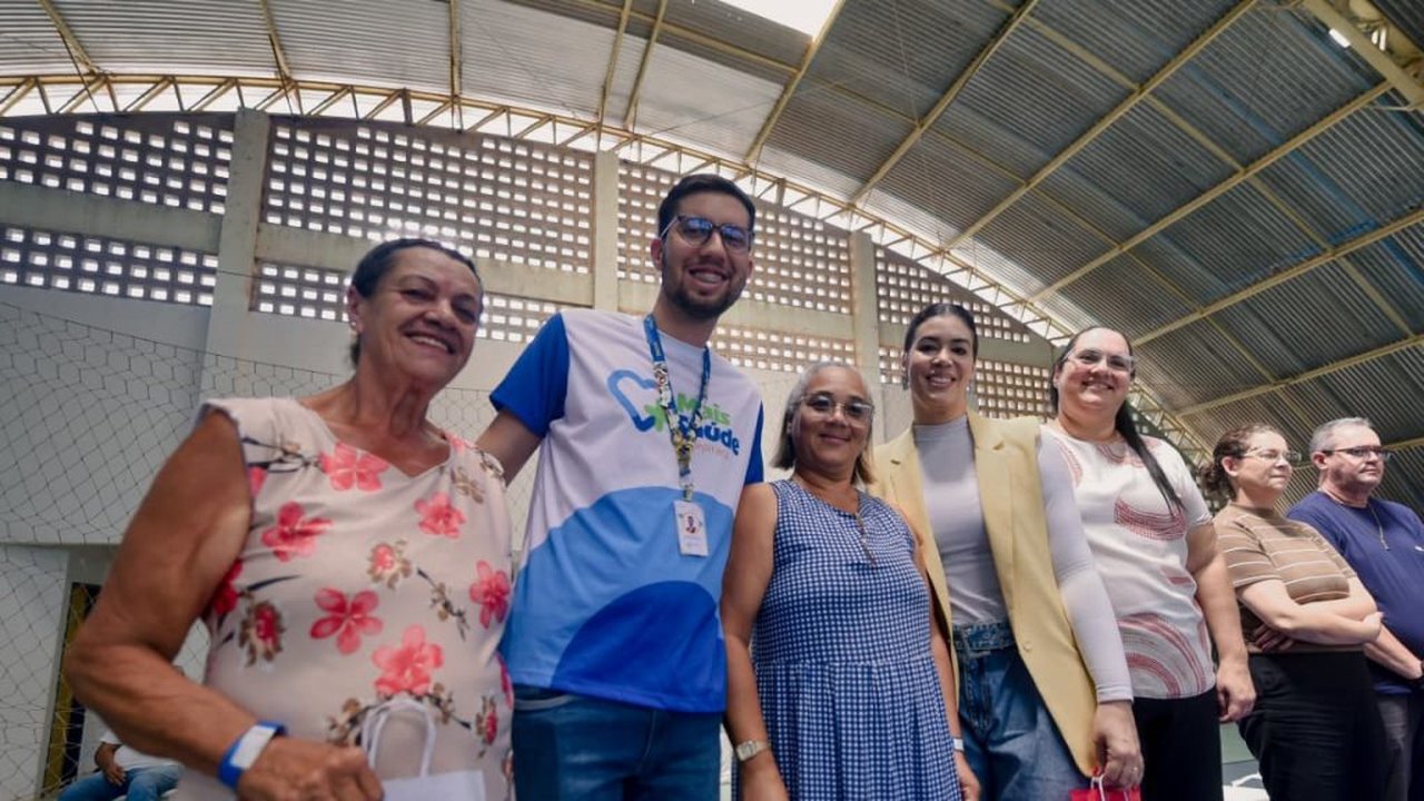 Programa Arapiraca de Olho no Futuro avança com a entrega de mais de 500 óculos de grau