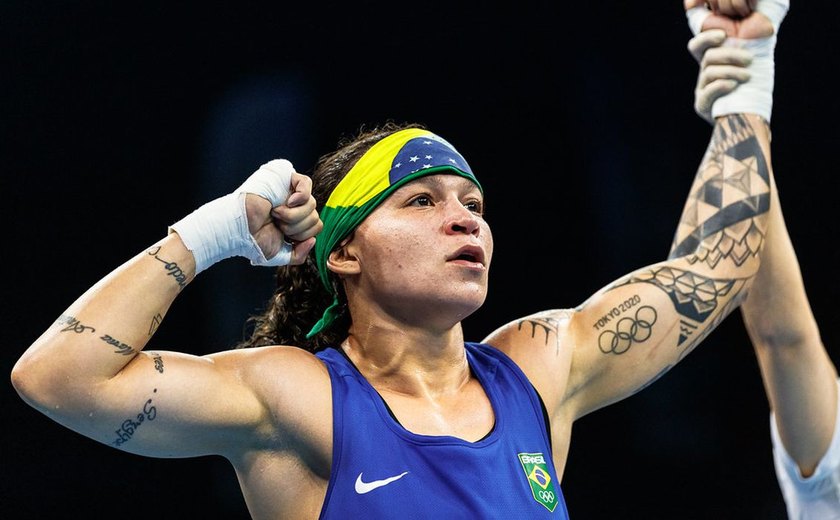 Bia Ferreira e Keno Marley são campeões do torneio de boxe de Strandja