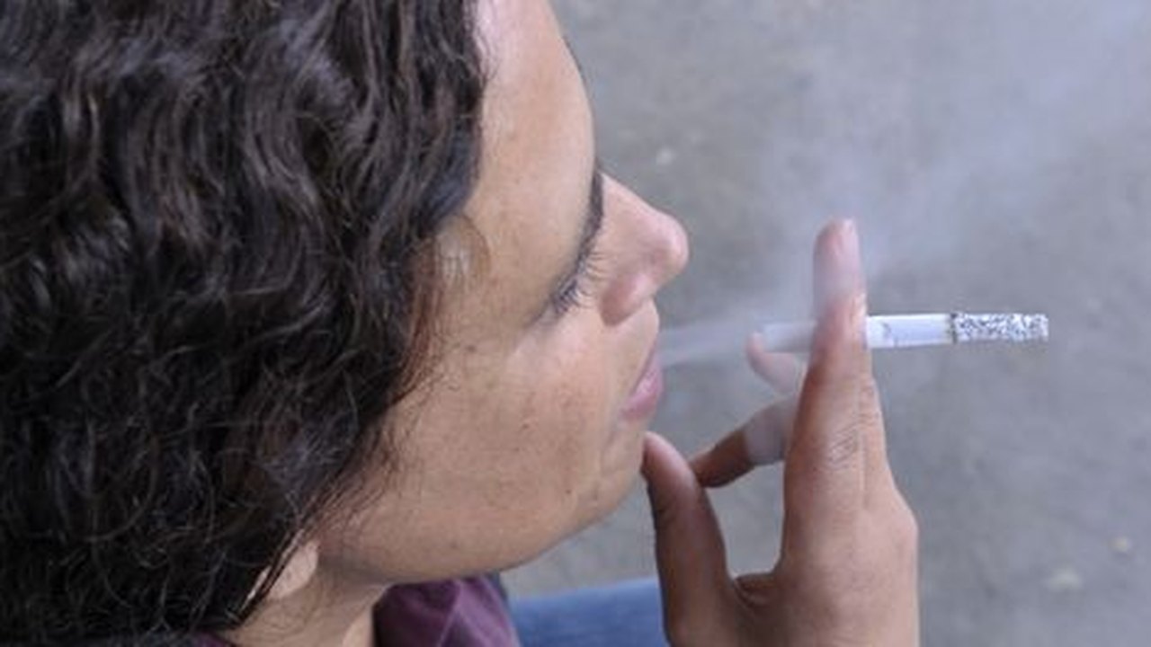 Lei Antifumo entra em vigor em todo o país